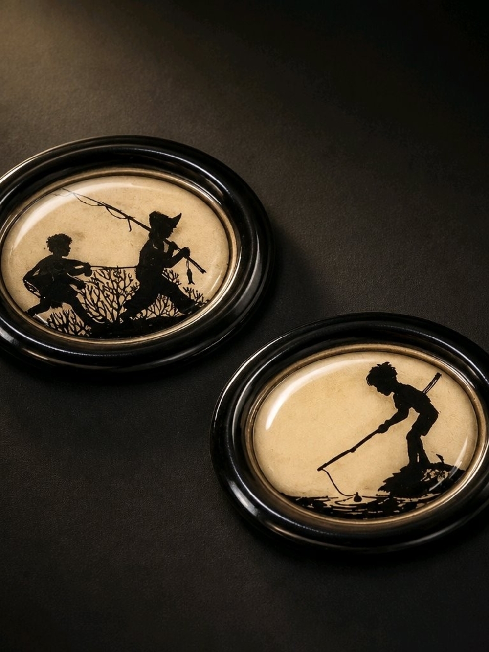 Vintage-Style Black Silhouette Home Art Wall Plaque (Set of 2)